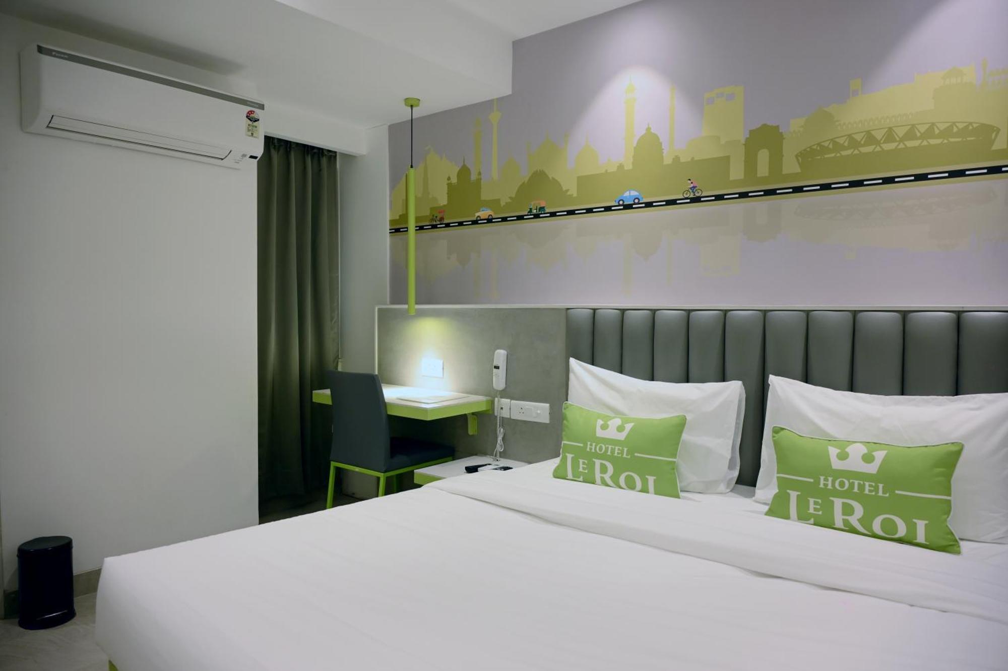 Hotel Le Roi Express Karol Bagh Delhi  Eksteriør bilde