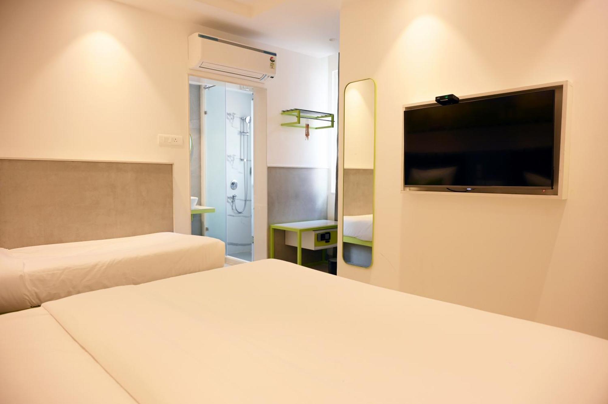 Hotel Le Roi Express Karol Bagh Delhi  Eksteriør bilde
