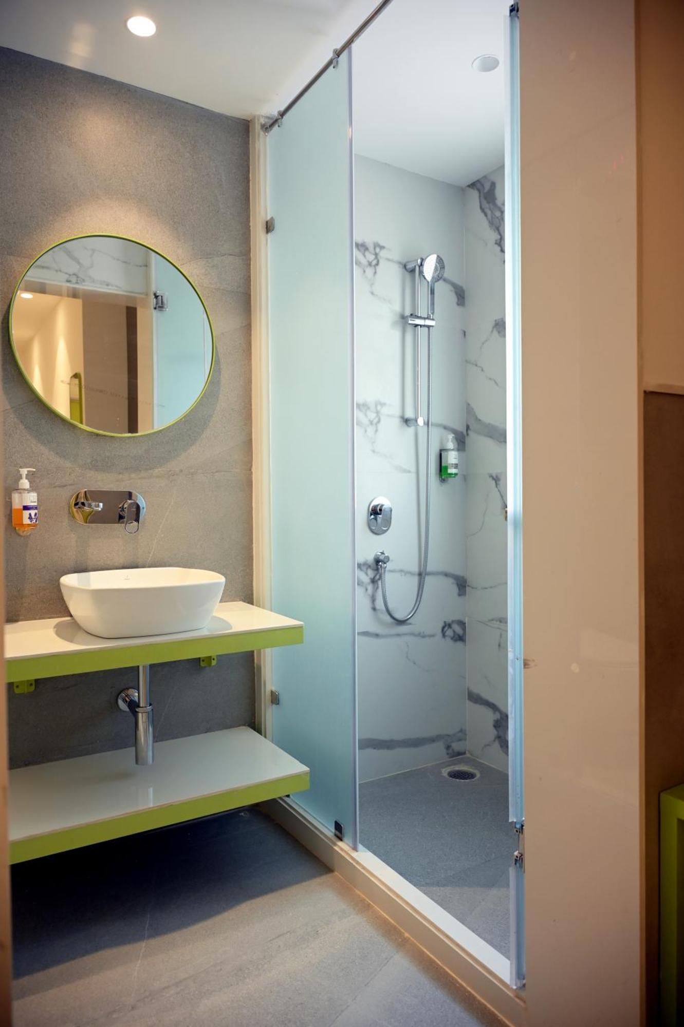 Hotel Le Roi Express Karol Bagh Delhi  Eksteriør bilde